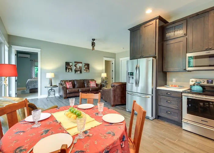 Lakefront Home W/ Private Dock ~ 15 Mi To Walker